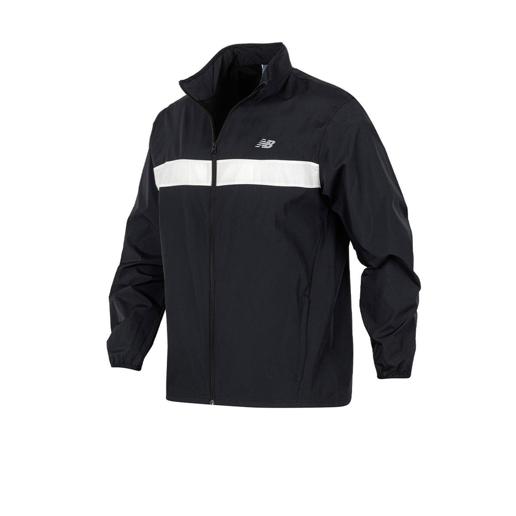 Campera New Balance Sport Essentials Negra