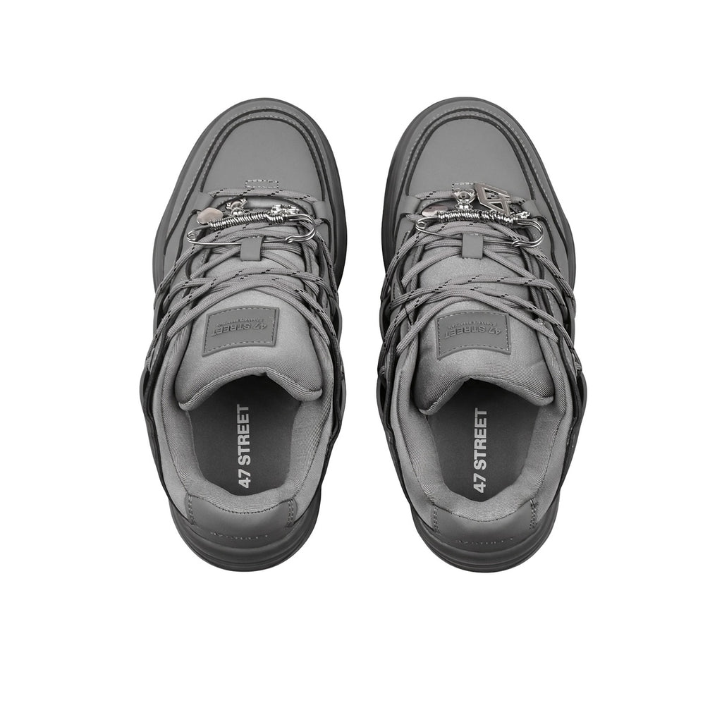 Zapatillas 47 Street Struck Mujer Gris