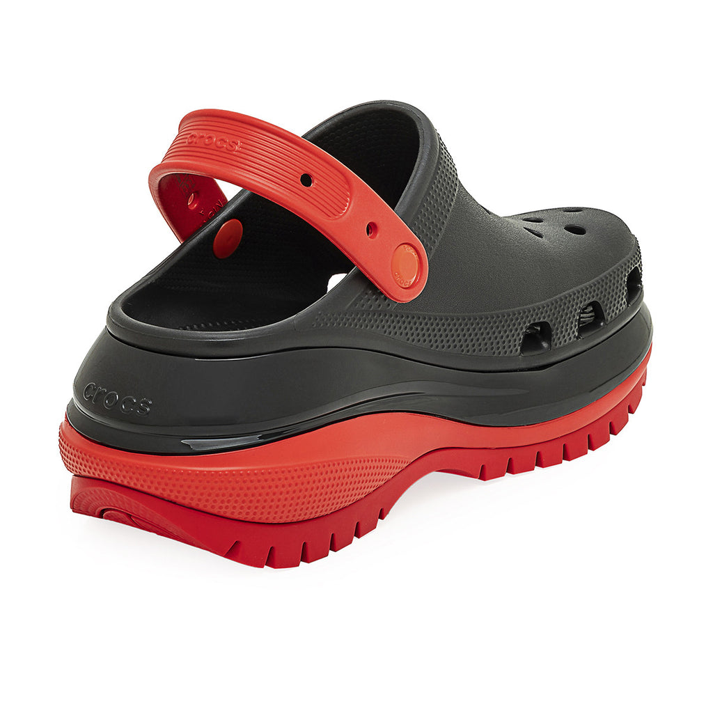 Zuecos Crocs Classic Mega Crush Clog Mujer Negra