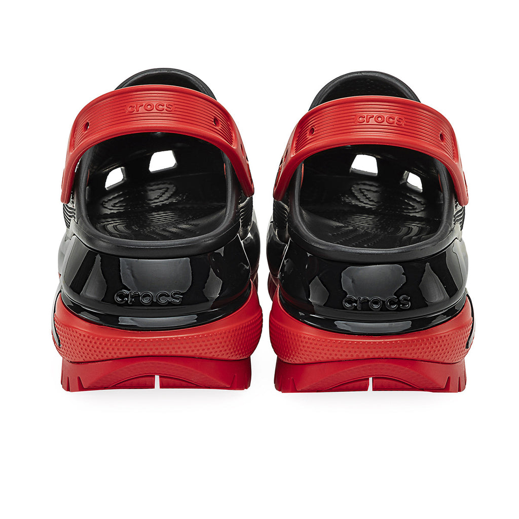 Zuecos Crocs Classic Mega Crush Clog Mujer Negra